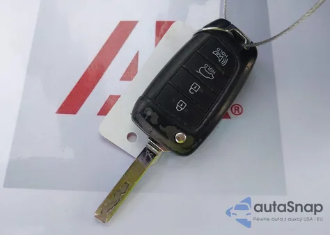 2020 Hyundai Veloster 2.0 z USA, uszkodzony, nr VIN KMHTG6AF0LU028355